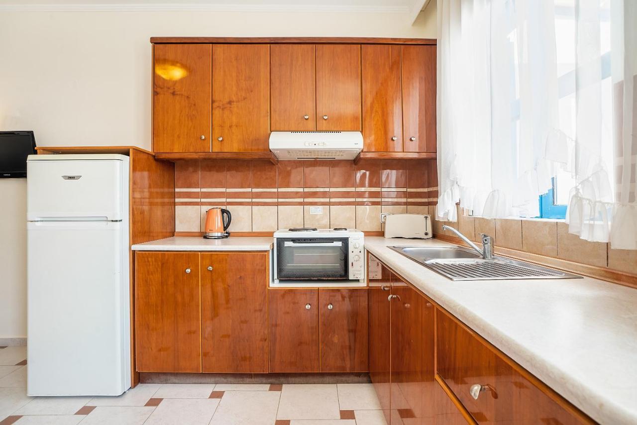 Livadia Beach Suite Extérieur photo