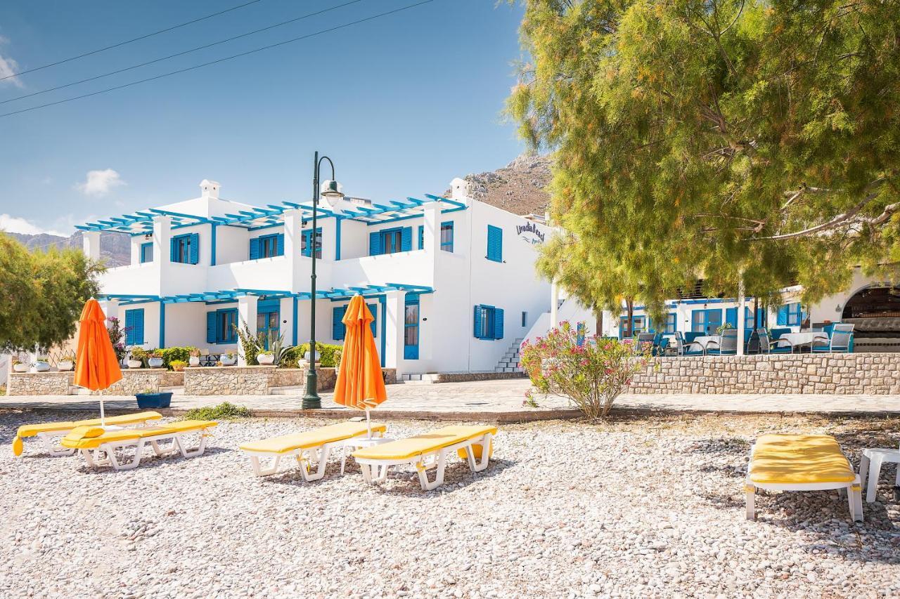 Livadia Beach Suite Extérieur photo