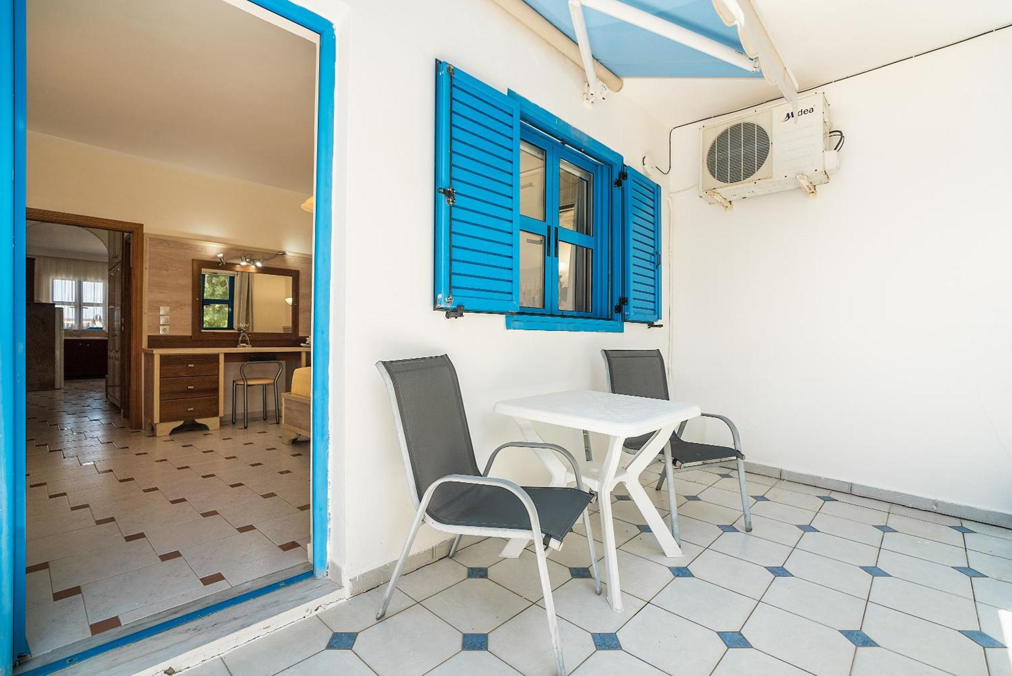 Livadia Beach Suite Extérieur photo